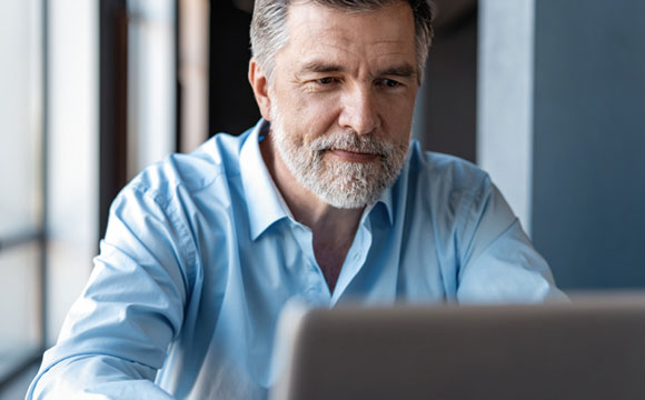 Contribuyentes de tipo empleados, pensionados.